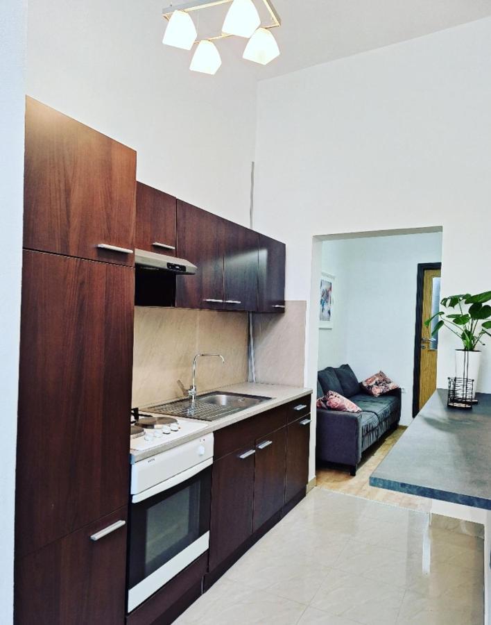 Apartment Ory 2 Between The Beach And City Center Pula Dış mekan fotoğraf